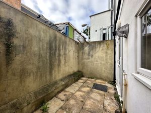 Photo 7- click for photo gallery